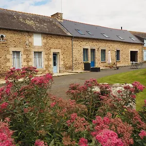  Ferienhaus La Longere